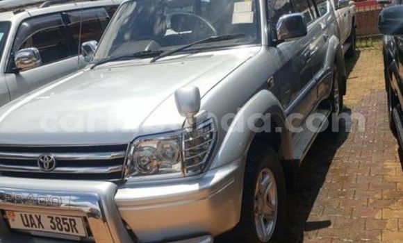 Nunua Ilio tumika Toyota Land Cruiser Nyekundu Gari ndani ya Amudat nchini Kaskazini Nunua Ilio tumika Toyota Land Cruiser Nyekundu Gari ndani ya Amudat nchini Kaskazini