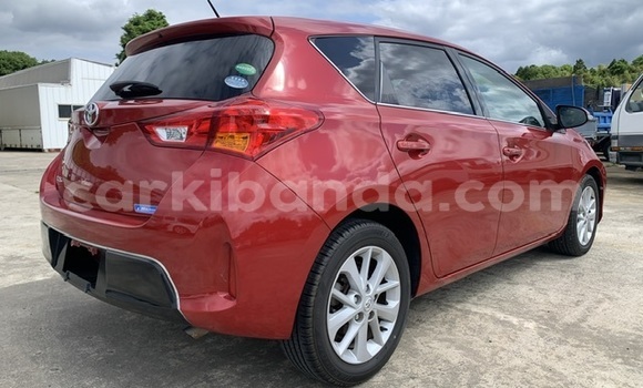 Buy Used Toyota Auris Red Car in Kampala in Uganda Buy Used Toyota Auris Red Car in Kampala in Uganda
