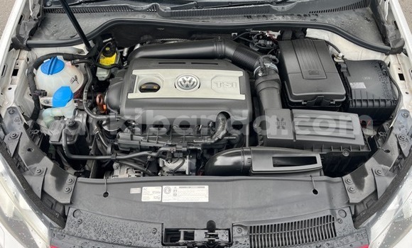 Buy Used Volkswagen Golf GTI White Car in Kampala in Uganda Buy Used Volkswagen Golf GTI White Car in Kampala in Uganda