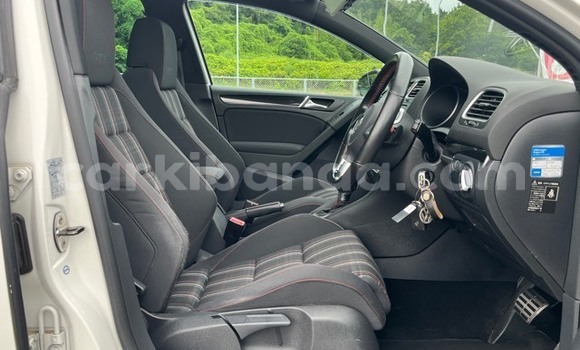 Buy Used Volkswagen Golf GTI White Car in Kampala in Uganda Buy Used Volkswagen Golf GTI White Car in Kampala in Uganda