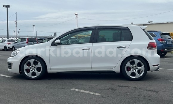 Buy Used Volkswagen Golf GTI White Car in Kampala in Uganda Buy Used Volkswagen Golf GTI White Car in Kampala in Uganda