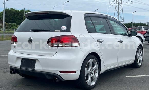Buy Used Volkswagen Golf GTI White Car in Kampala in Uganda Buy Used Volkswagen Golf GTI White Car in Kampala in Uganda