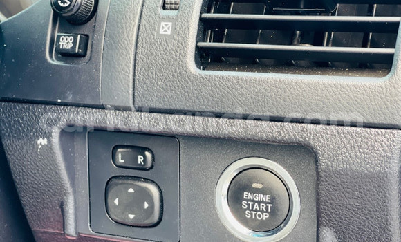 Buy Used Toyota Prado Silver Car in Kampala in Uganda Buy Used Toyota Prado Silver Car in Kampala in Uganda