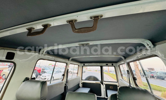 Buy Used Toyota Land Cruiser White Car in Kampala in Uganda Buy Used Toyota Land Cruiser White Car in Kampala in Uganda