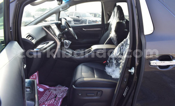 Buy Used Toyota Alphard Black Car in Kampala in Uganda Buy Used Toyota Alphard Black Car in Kampala in Uganda