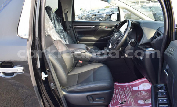 Buy Used Toyota Alphard Black Car in Kampala in Uganda Buy Used Toyota Alphard Black Car in Kampala in Uganda