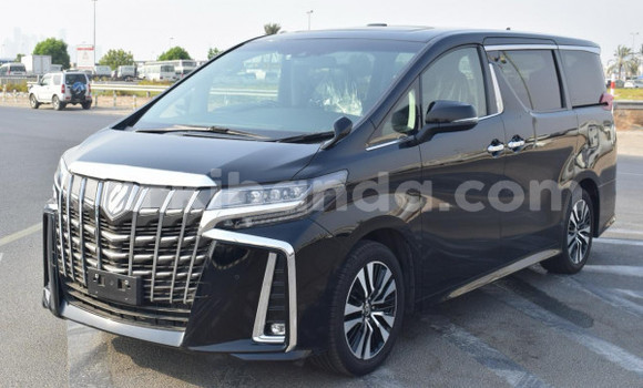 Buy Used Toyota Alphard Black Car in Kampala in Uganda Buy Used Toyota Alphard Black Car in Kampala in Uganda
