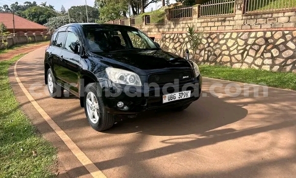 Gura Yakoze Toyota RAV4 Black Imodoka i Bundibugyo mu Western Gura Yakoze Toyota RAV4 Black Imodoka i Bundibugyo mu Western
