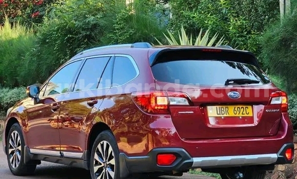 Gura Yakoze Subaru Outback Red Imodoka i Bundibugyo mu Western Gura Yakoze Subaru Outback Red Imodoka i Bundibugyo mu Western