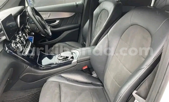 Buy Used Mercedes-Benz GLC 250D White Car in Kagadi in Western