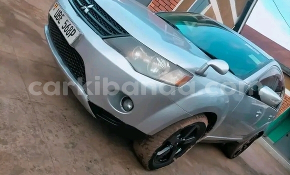 Gura Yakoze Mitsubishi Outlander Other Imodoka i Bundibugyo mu Western Gura Yakoze Mitsubishi Outlander Other Imodoka i Bundibugyo mu Western