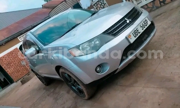 Gura Yakoze Mitsubishi Outlander Other Imodoka i Bundibugyo mu Western Gura Yakoze Mitsubishi Outlander Other Imodoka i Bundibugyo mu Western