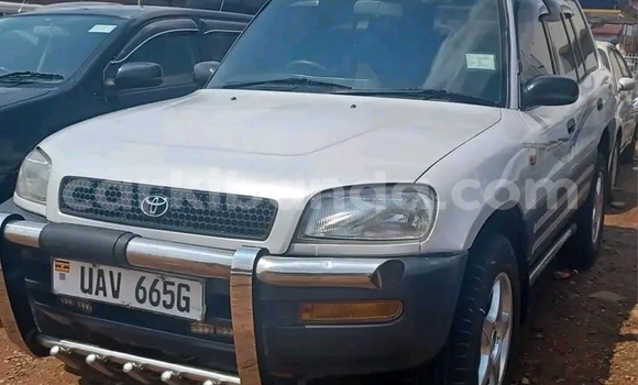 Gura Yakoze Toyota RAV4 Other Imodoka i Bundibugyo mu Western Gura Yakoze Toyota RAV4 Other Imodoka i Bundibugyo mu Western