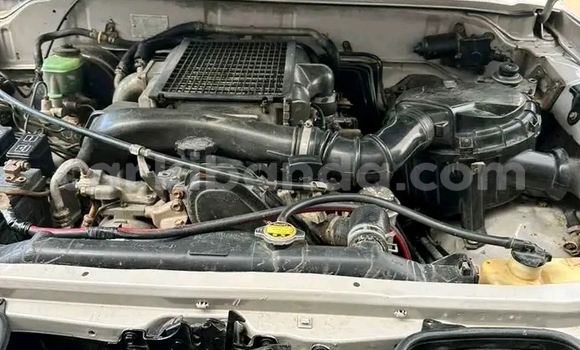 Acheter Occasion Voiture Toyota Prado Autre à Bundibugyo, Occidental