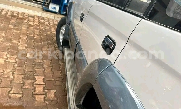 Acheter Occasion Voiture Toyota Prado Autre à Bundibugyo, Occidental Acheter Occasion Voiture Toyota Prado Autre à Bundibugyo, Occidental