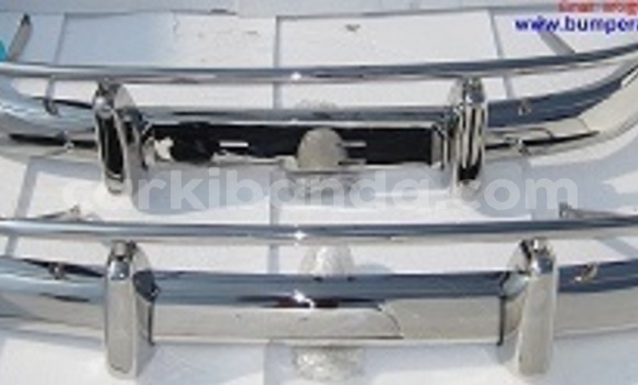 Nunua Volvo PV 544 US bumper ndani ya Apac nchini Kaskazini Nunua Volvo PV 544 US bumper ndani ya Apac nchini Kaskazini
