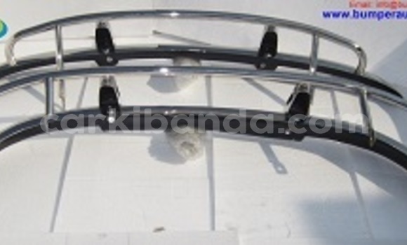 Nunua Volvo PV 544 US bumper ndani ya Apac nchini Kaskazini Nunua Volvo PV 544 US bumper ndani ya Apac nchini Kaskazini