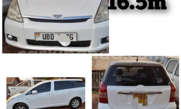 Acheter Occasion Voiture Toyota Alphard Blanc à Kampala, Ouganda Acheter Occasion Voiture Toyota Alphard Blanc à Kampala, Ouganda