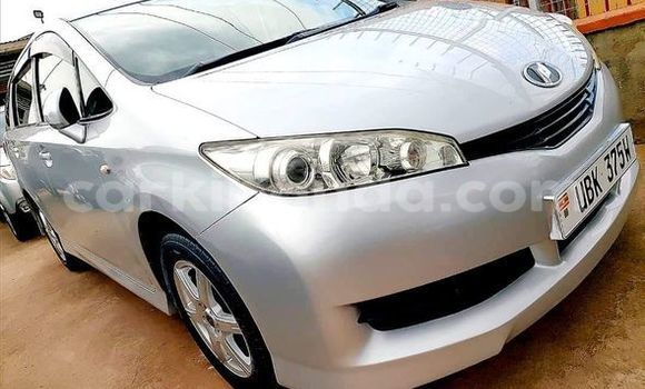 Nunua Ilio tumika Toyota Wish Nyingine Gari ndani ya Kampala nchini Uganda