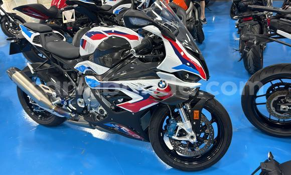 Acheter Occasion Moto BMW S 1000 Bleu à Kampala, Ouganda