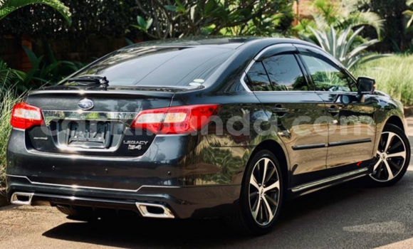 Nunua Ilio tumika Subaru Legacy Nyingine Gari ndani ya Kampala nchini Uganda Nunua Ilio tumika Subaru Legacy Nyingine Gari ndani ya Kampala nchini Uganda