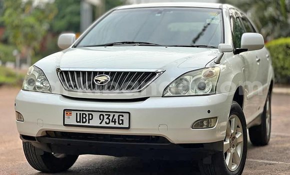 Acheter Occasion Voiture Toyota Harrier Autre à Kampala, Ouganda
