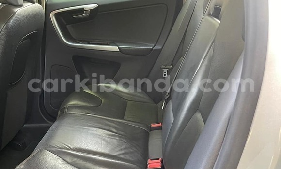 Buy Used Volvo XC40 Other Car in Bundibugyo in Western Buy Used Volvo XC40 Other Car in Bundibugyo in Western