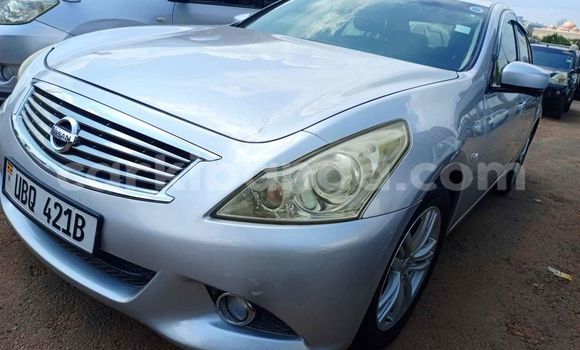 Nunua Ilio tumika Nissan Skyline Nyingine Gari ndani ya Bugembe nchini Mashariki