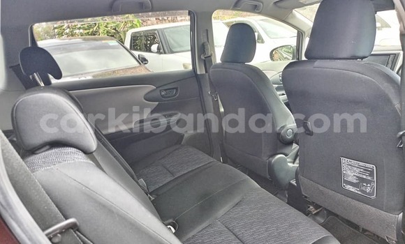 Nunua Ilio tumika Toyota Wish Nyingine Gari ndani ya Bugembe nchini Mashariki Nunua Ilio tumika Toyota Wish Nyingine Gari ndani ya Bugembe nchini Mashariki