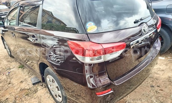Nunua Ilio tumika Toyota Wish Nyingine Gari ndani ya Bugembe nchini Mashariki Nunua Ilio tumika Toyota Wish Nyingine Gari ndani ya Bugembe nchini Mashariki