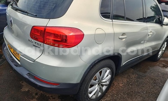 Nunua Ilio tumika Volkswagen Tiguan Nyingine Gari ndani ya Arua nchini Uganda Nunua Ilio tumika Volkswagen Tiguan Nyingine Gari ndani ya Arua nchini Uganda