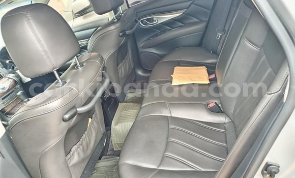 Nunua Ilio tumika Nissan Fuga Nyingine Gari ndani ya Bugiri nchini Mashariki Nunua Ilio tumika Nissan Fuga Nyingine Gari ndani ya Bugiri nchini Mashariki