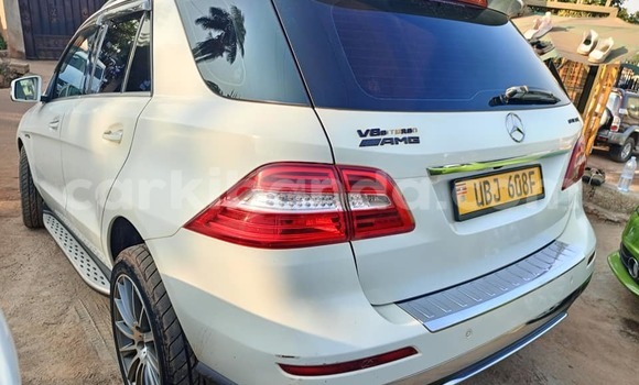 Nunua Ilio tumika Mercedes‒Benz B–Class Nyeupe Gari ndani ya Bugembe nchini Mashariki Nunua Ilio tumika Mercedes‒Benz B–Class Nyeupe Gari ndani ya Bugembe nchini Mashariki