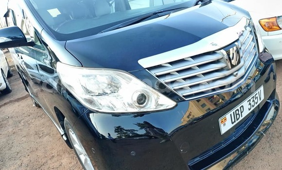 Nunua Ilio tumika Toyota Alphard Nyeusi Gari ndani ya Bombo nchini Kati Nunua Ilio tumika Toyota Alphard Nyeusi Gari ndani ya Bombo nchini Kati