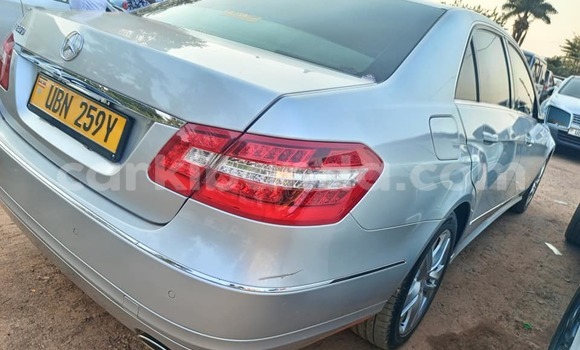 Nunua Ilio tumika Mercedes鈥払enz E鈥揅lass Nyingine Gari ndani ya Bugembe nchini Mashariki Nunua Ilio tumika Mercedes鈥払enz E鈥揅lass Nyingine Gari ndani ya Bugembe nchini Mashariki