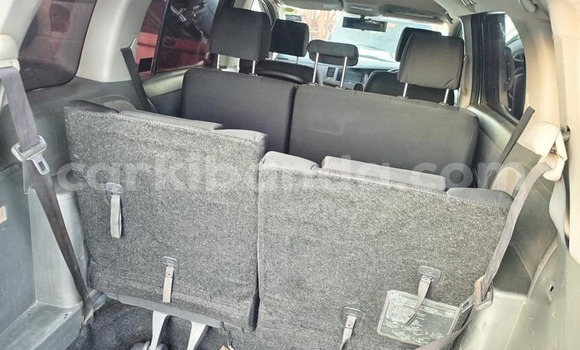 Nunua Ilio tumika Toyota IST Nyingine Gari ndani ya Apac nchini Kaskazini Nunua Ilio tumika Toyota IST Nyingine Gari ndani ya Apac nchini Kaskazini