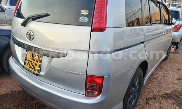 Nunua Ilio tumika Toyota IST Nyingine Gari ndani ya Apac nchini Kaskazini Nunua Ilio tumika Toyota IST Nyingine Gari ndani ya Apac nchini Kaskazini