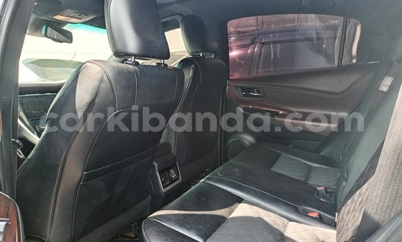Nunua Ilio tumika Toyota Harrier Nyeupe Gari ndani ya Bugembe nchini Mashariki Nunua Ilio tumika Toyota Harrier Nyeupe Gari ndani ya Bugembe nchini Mashariki