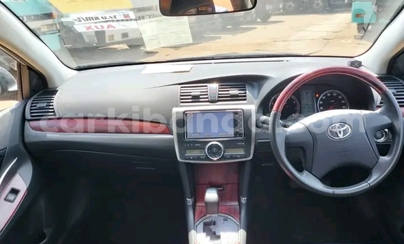 Acheter Occasion Voiture Toyota Allion Autre à Katakwi, Est Acheter Occasion Voiture Toyota Allion Autre à Katakwi, Est