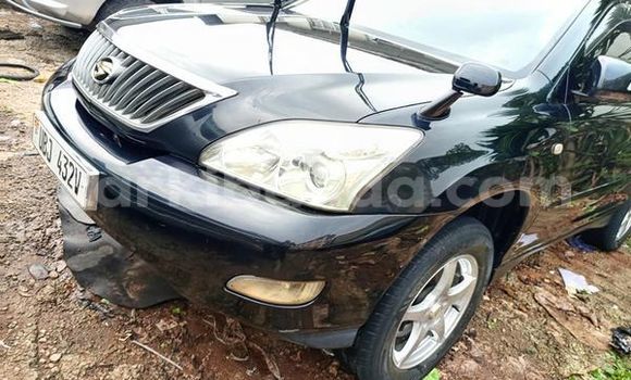 Acheter Occasion Voiture Toyota Harrier Autre à Kampala, Ouganda