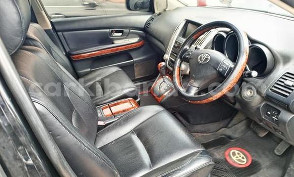 Gura Yakoze Toyota Harrier Other Imodoka i Kampala mu Uganda Gura Yakoze Toyota Harrier Other Imodoka i Kampala mu Uganda