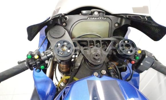 Buy Used Yamaha R1 Blue Bike in Kampala in Uganda Buy Used Yamaha R1 Blue Bike in Kampala in Uganda