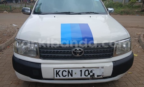 Buy Used Toyota Probox White Car in Arua in Uganda