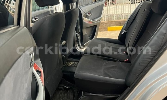 Acheter Occasion Voiture Toyota Allion Autre à Bombo, Central Acheter Occasion Voiture Toyota Allion Autre à Bombo, Central