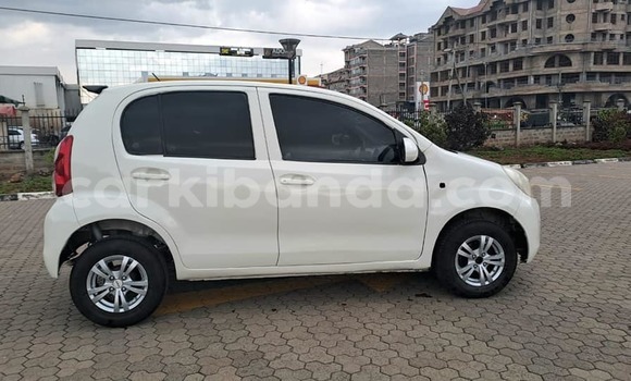 Buy Used Toyota Passo White Car in Bombo in Central Buy Used Toyota Passo White Car in Bombo in Central