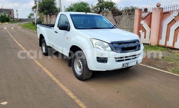 Acheter Occasion Voiture Isuzu D–MAX Blanc à Arua, Ouganda