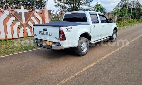 Acheter Occasion Voiture Isuzu D–MAX Blanc à Bombo, Central Acheter Occasion Voiture Isuzu D–MAX Blanc à Bombo, Central