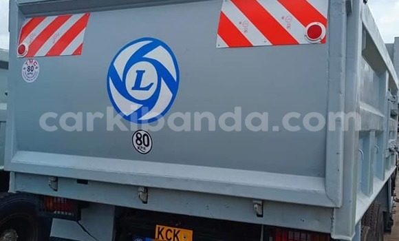 Acheter Occasion Voiture Isuzu 117 Blanc à Bugembe, Est Acheter Occasion Voiture Isuzu 117 Blanc à Bugembe, Est