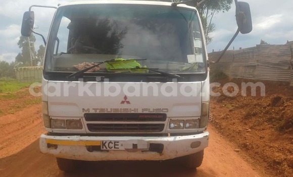 Gura Yakoze Mitsubishi Van White Ikamyo i Bugiri mu Eastern