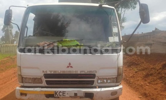 Buy Used Mitsubishi Van White Truck in Bugiri in Eastern Buy Used Mitsubishi Van White Truck in Bugiri in Eastern